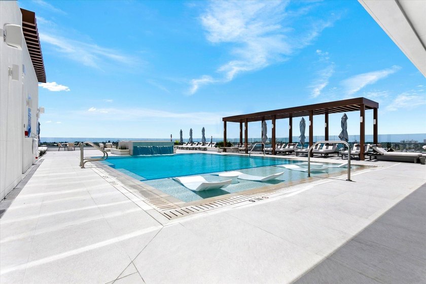 The ONLY DIRECT WATERFRONT Intracoastal Townhouse available in - photo 37