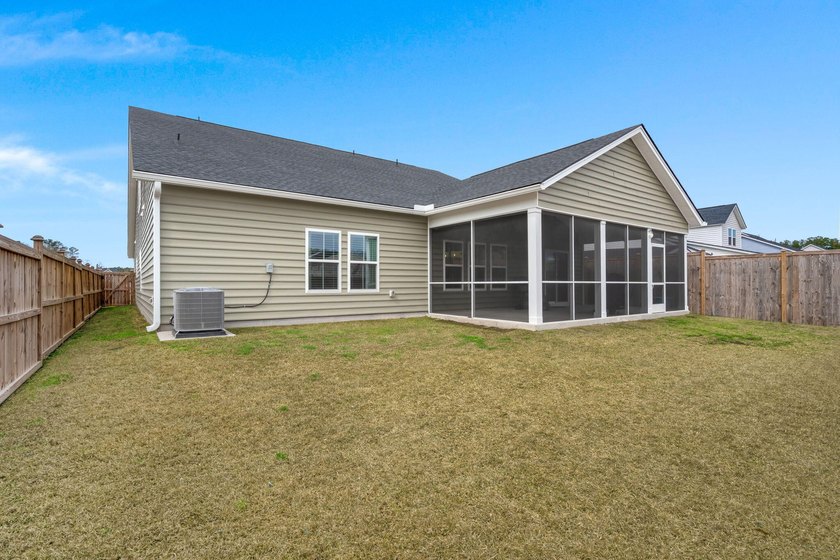 **Sellers offering $5k towards buyers closing costs!!* Why wait - photo 38