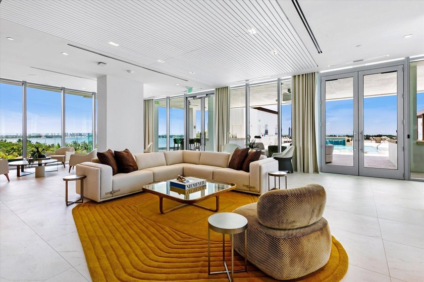 The ONLY DIRECT WATERFRONT Intracoastal Townhouse available in - photo 44