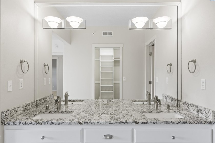 MLS# 294446 You're invited to live everyday like it is a holiday - photo 8
