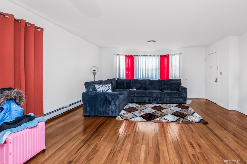 Welcome to 819 E 223rd St in the heart of the Williamsbridge - photo 12