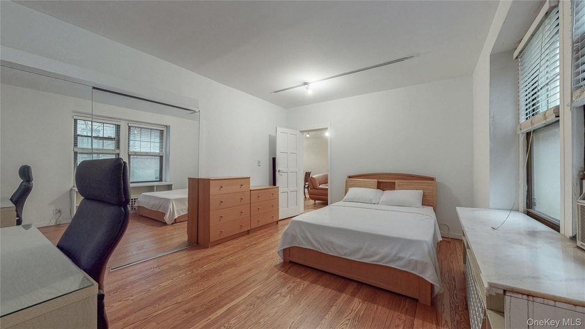 Spacious 1-Bedroom in the Heart of Forest Hills Welcome to The - photo 7
