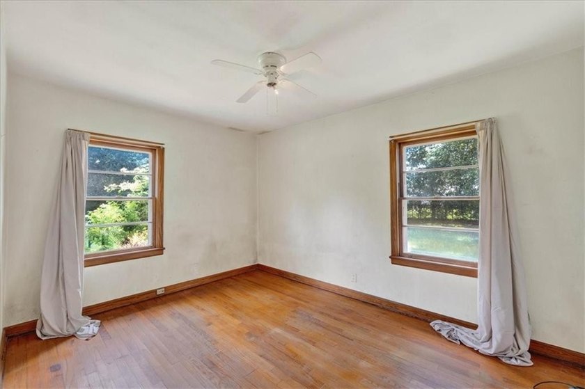 Opportunity awaits with this 3-bedroom, 1-bath home offering - photo 17