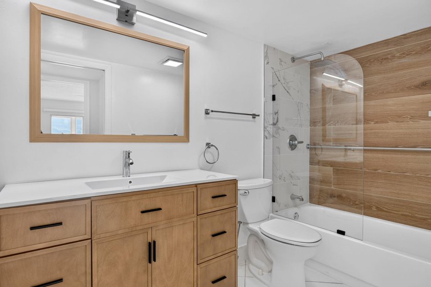 Light and Bright 2-bedroom, 2-bathroom condo on the 3rd floor - photo 20