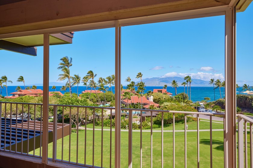 Wailea Point Residence 802 &amp; 804 is an exquisite, rare, double - photo 26