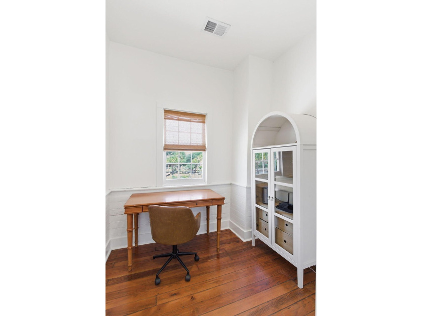 Fantastic luxury house-hack opportunity in the heart of Downtown - photo 24
