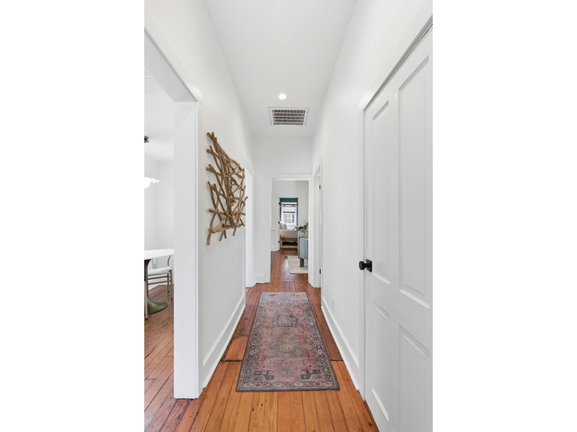 Fantastic luxury house-hack opportunity in the heart of Downtown - photo 25
