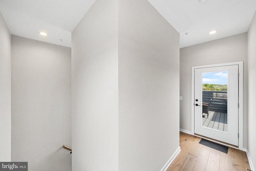 Welcome to 3117 Pierview Lane, a fully upgraded Essex model home - photo 40