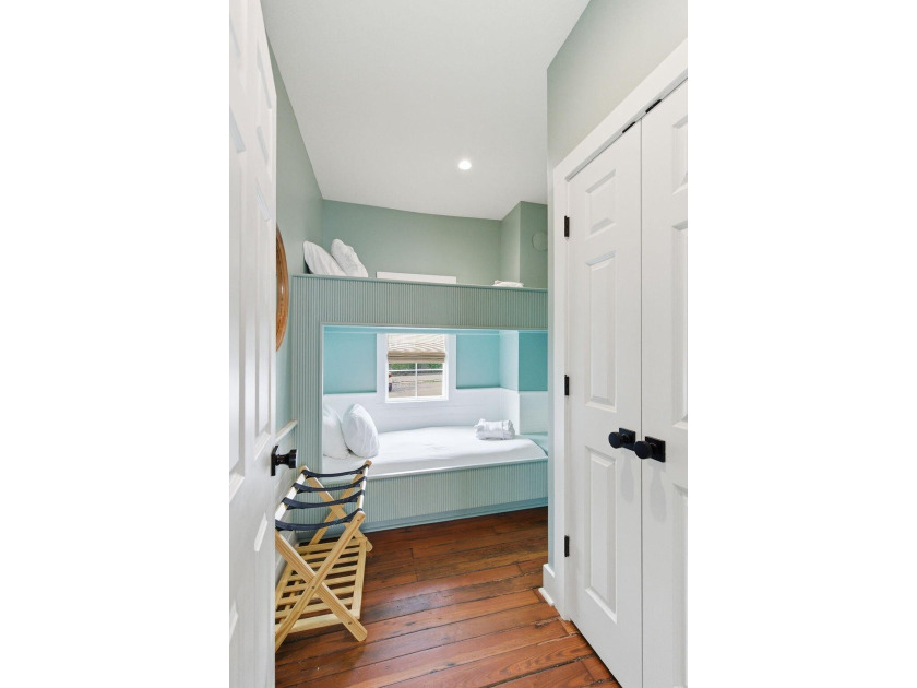 Fantastic luxury house-hack opportunity in the heart of Downtown - photo 41