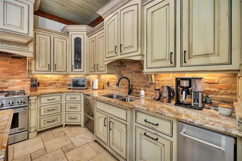 Come see this custom house located in the highly desirable Sea - photo 15