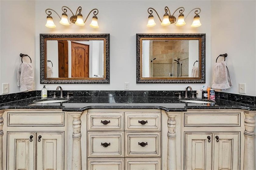 Come see this custom house located in the highly desirable Sea - photo 20
