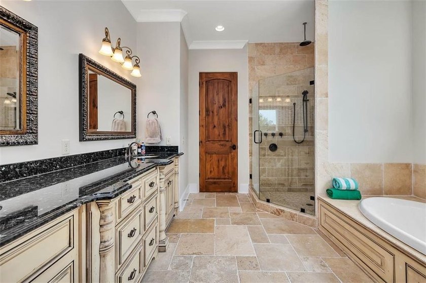 Come see this custom house located in the highly desirable Sea - photo 22