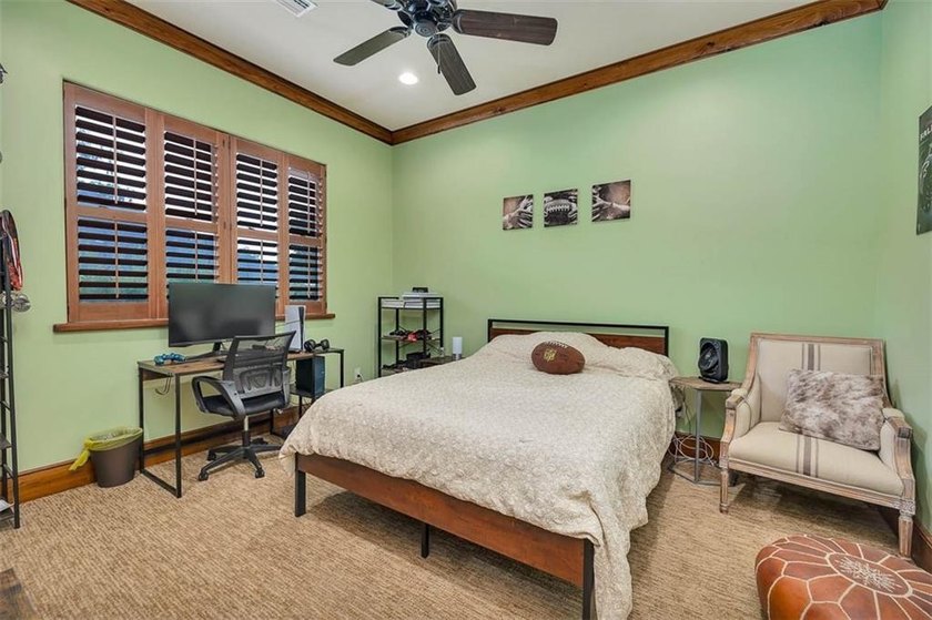 Come see this custom house located in the highly desirable Sea - photo 24
