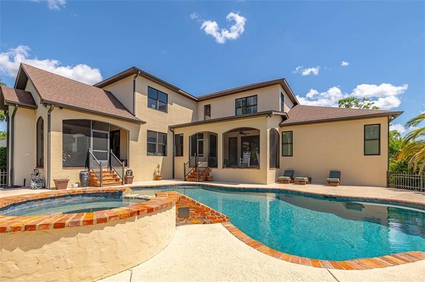 Come see this custom house located in the highly desirable Sea - photo 37