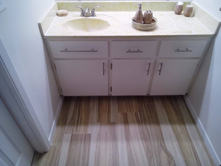 Beautifully maintained ground-floor condo located in the - photo 14