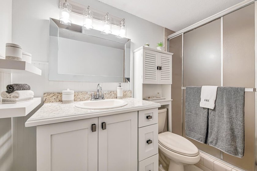 Introducing this beautifully maintained 2-bedroom condo with - photo 18
