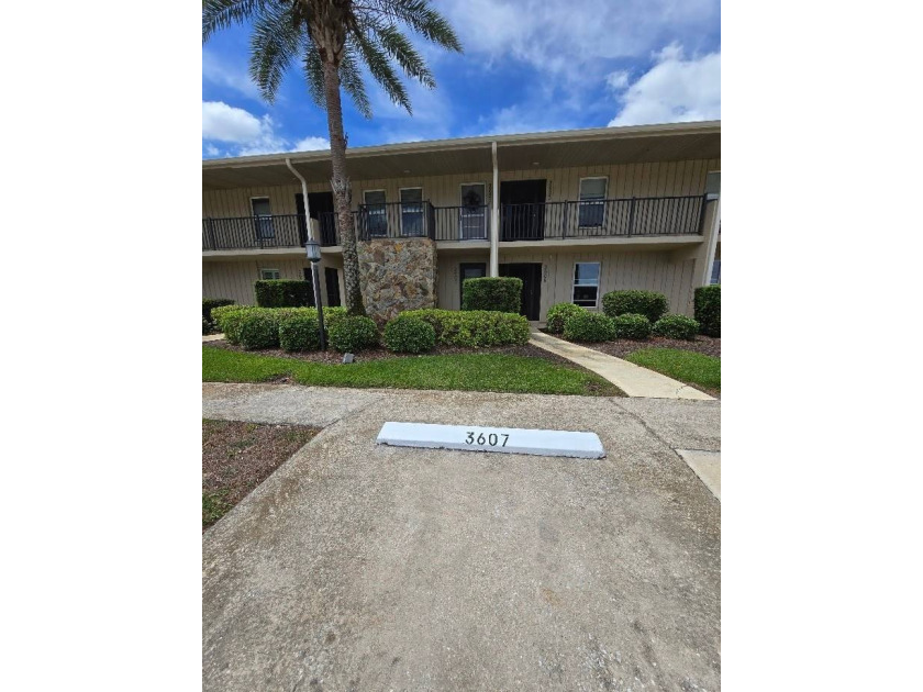 Beautifully maintained ground-floor condo located in the - photo 26