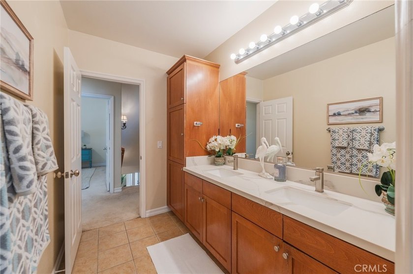 Welcome to Belmar, a desirable gated community in the heart of - photo 32