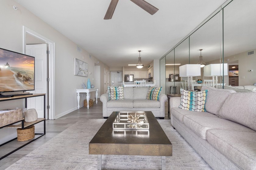 Ideally located at Pelican Beach Resort, this coastal condo - photo 6