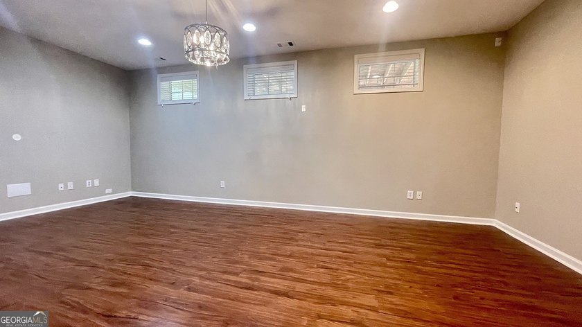 Stately Brick Townhouse (2 Car Garage End-Unit) in Sought-After - photo 47