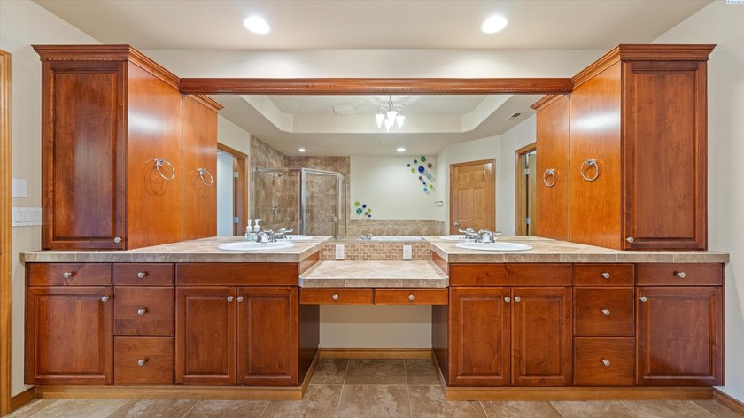 MLS# 289453 Discover elevated living at this beautifully - photo 46