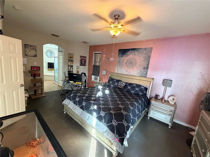 JUST REDUCED!!!Welcome to Sterling Hills! This spacious and - photo 6