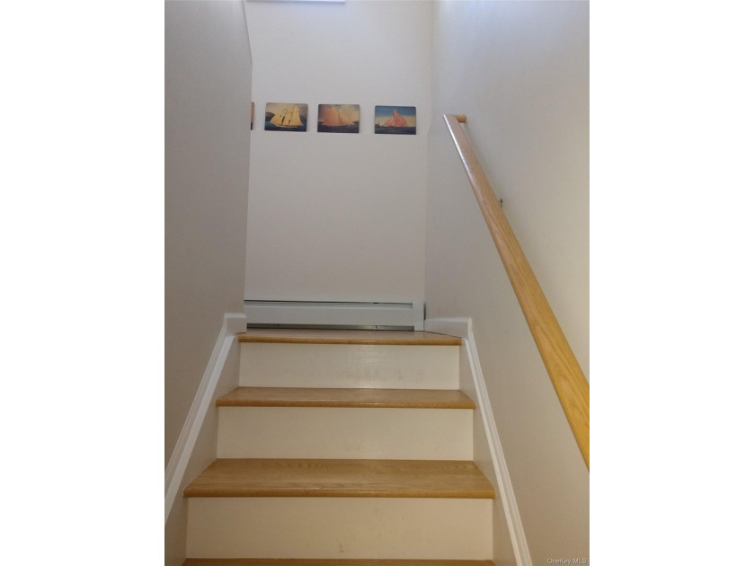 Raised Fema-compliant Home in the Heart of the west end close to - photo 8