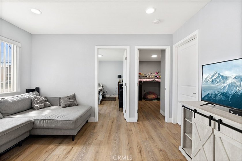 This well-maintained duplex offers two units under one roof - photo 28