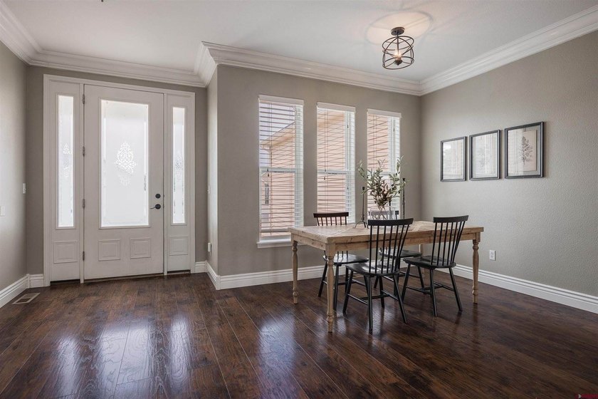 Move-in ready and beautifully maintained, this inviting home is - photo 7