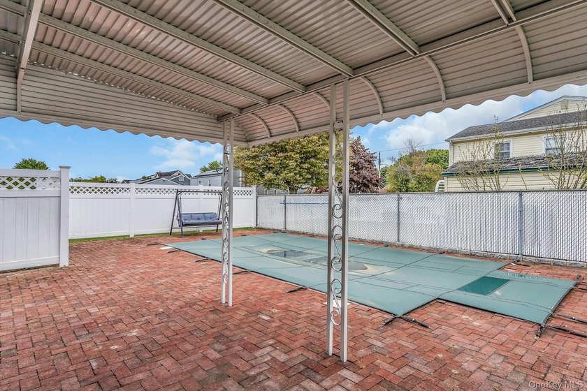 Welcome to this beautifully maintained home in the heart of - photo 10