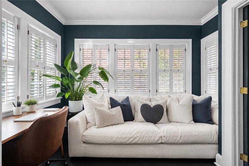 Welcome to 578 Montgomery Ferry, a truly exceptional 4-bedroom - photo 4