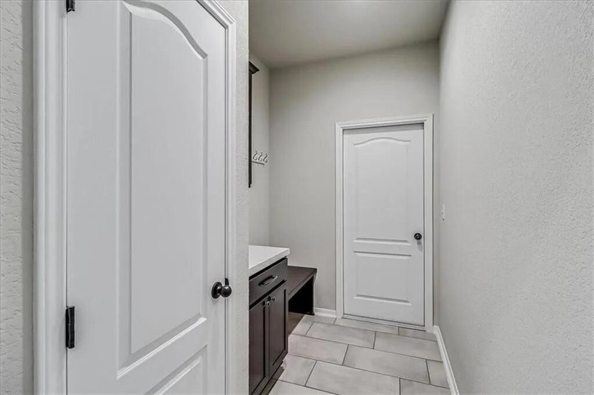 LOCATION! Gorgeous Southside home in Terra Mar by the Oso Bay - photo 21