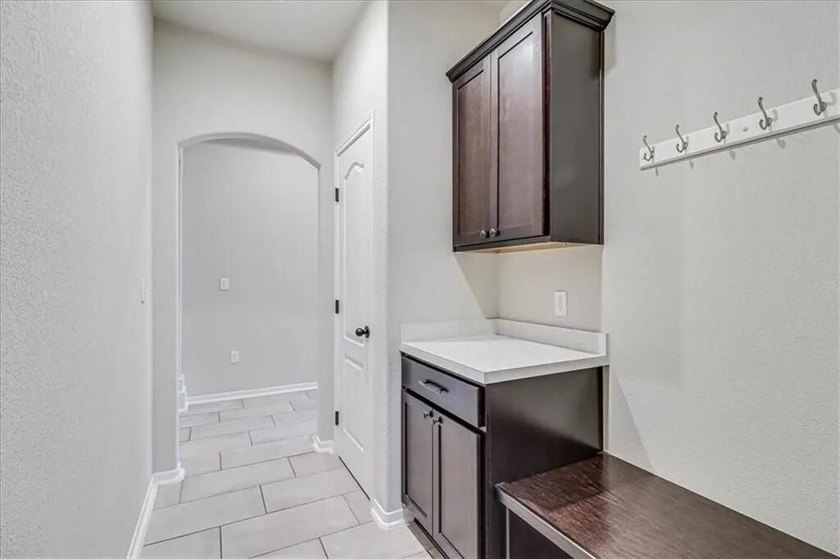 LOCATION! Gorgeous Southside home in Terra Mar by the Oso Bay - photo 22