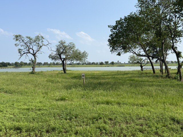Don't miss this rare opportunity to own a 1.69-acre waterfront - photo 7