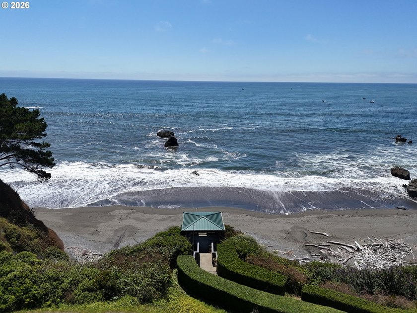 Build your dream home in one of Brookings' premier gated coastal - photo 13