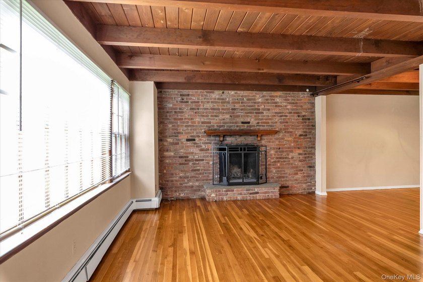 Welcome Home To 21 Beech Place. Colonial Residence On A Quiet - photo 3