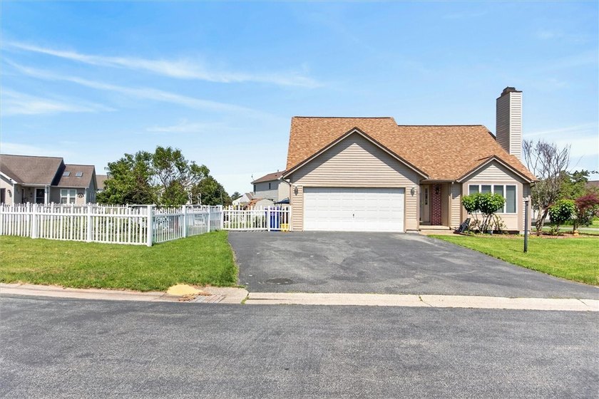 Don't miss this opportunity to own 29 Jade Drive! This - photo 6