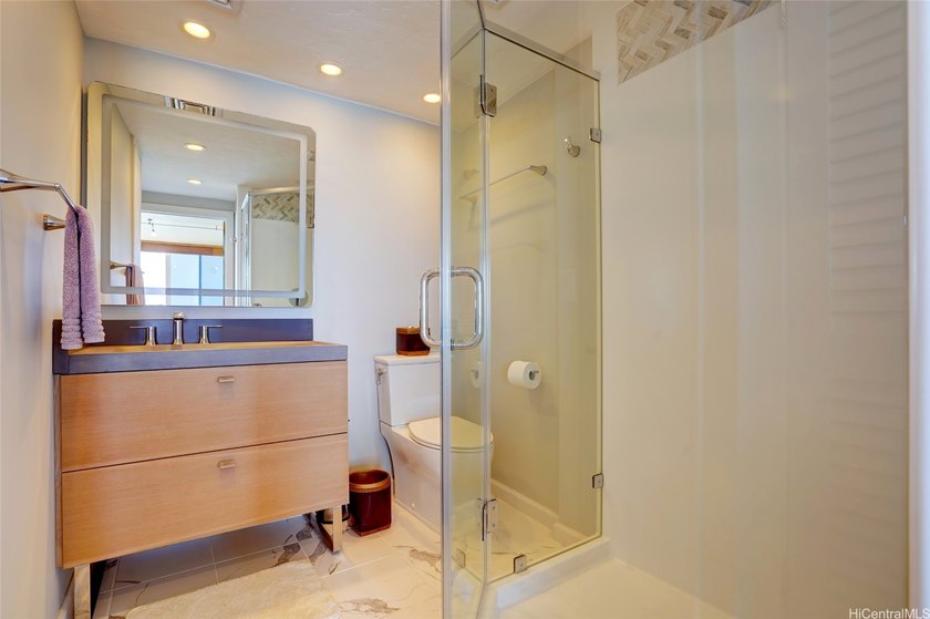 Awesome direct oceanfront double unit (combined 5B &amp; 5C) at - photo 15