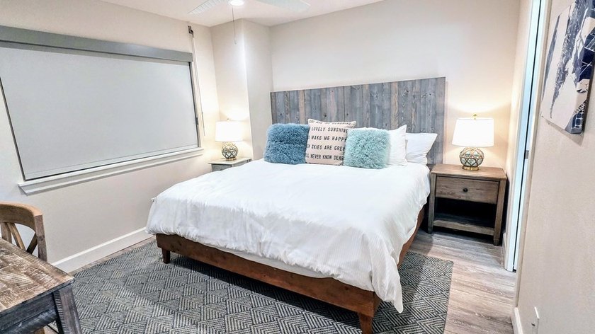 Welcome to coastal living at its finest in this beautifully - photo 17