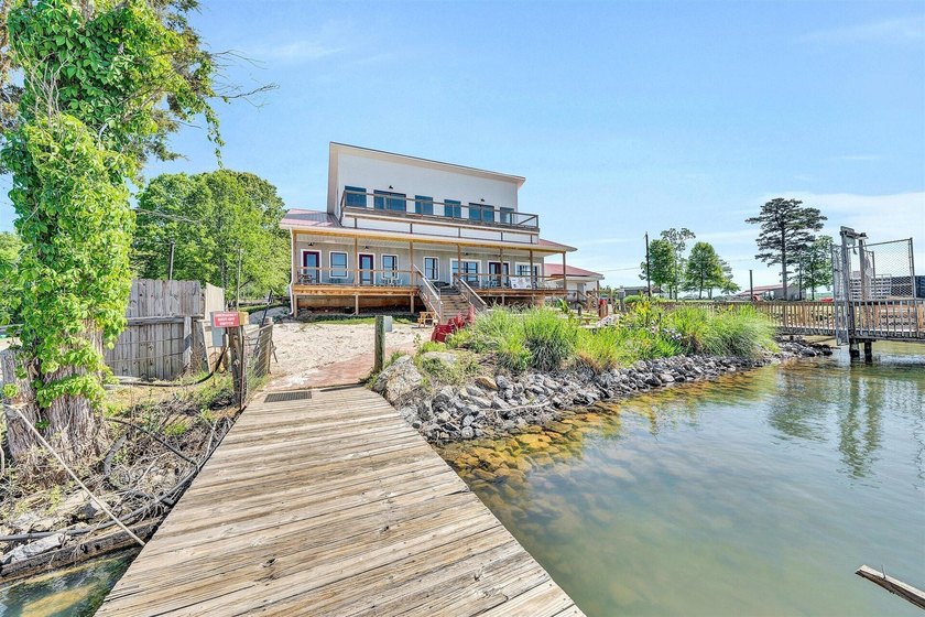 Located Smith Mountain Lake, Va, the Virginia Dare Marina is - photo 36