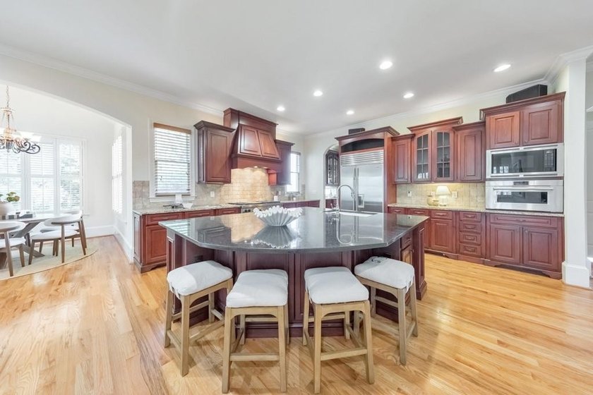 Luxury, convenience, and exceptional design come together in - photo 3