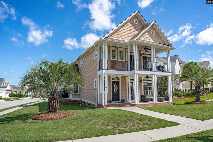 Welcome to your Charleston-style NextHome in the lake community - photo 3