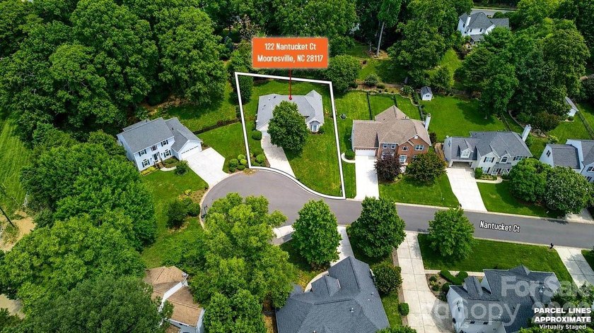 Welcome home to 122 Nantucket Court. This charming one-level - photo 5