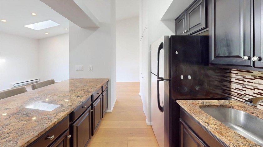 Welcome to one of the most desirable locations in **Oceanside - photo 3