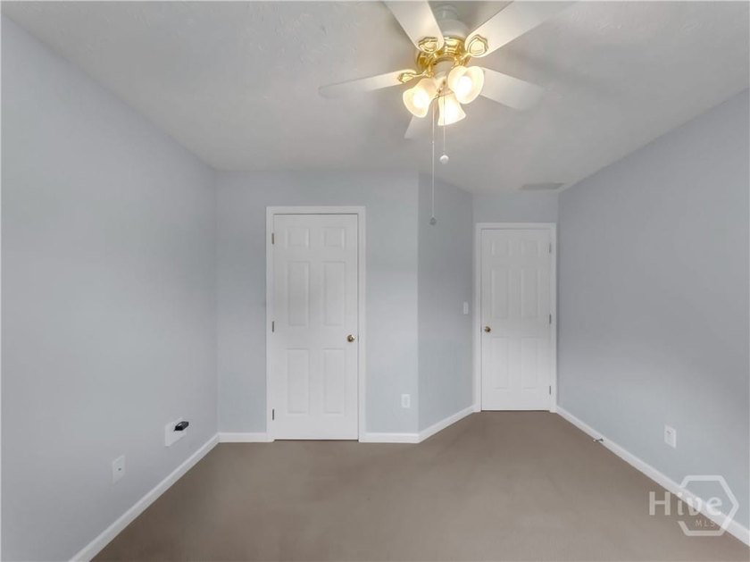 Offering the comfort of easy one-level living, this inviting - photo 20