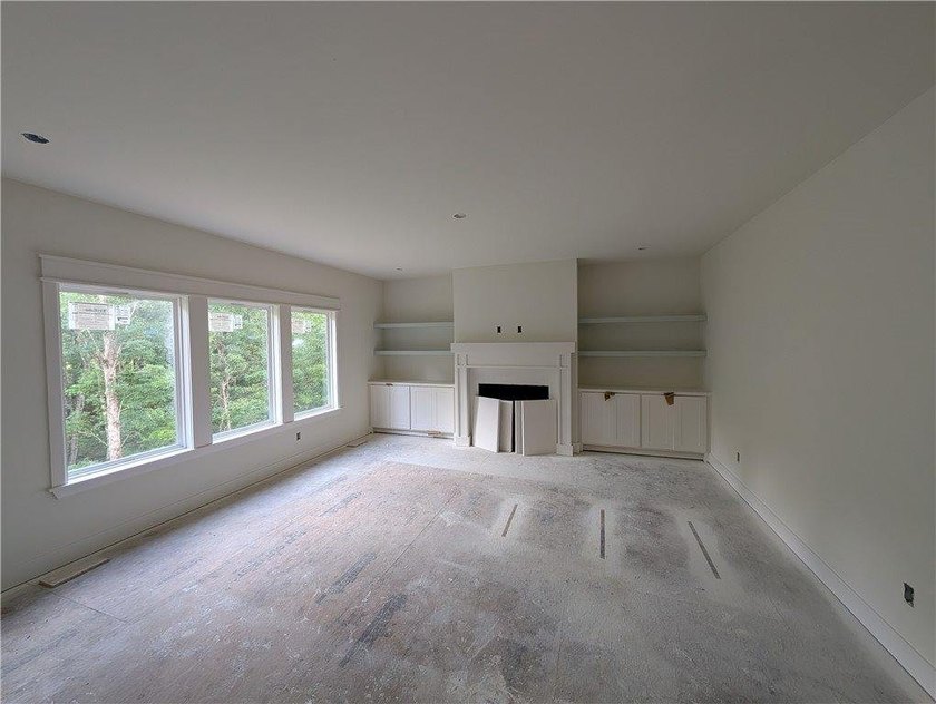 Welcome To Your Next Home At 7 Bexhill Cir. This New Build Is - photo 3