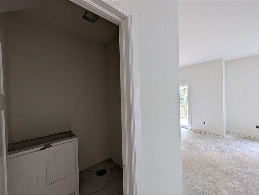 Welcome To Your Next Home At 7 Bexhill Cir. This New Build Is - photo 8