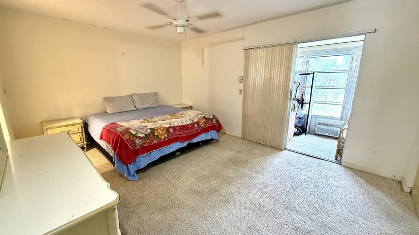 2nd Floor partially furnished 1 BR &amp; 1.5 Bath in Garden Style - photo 13
