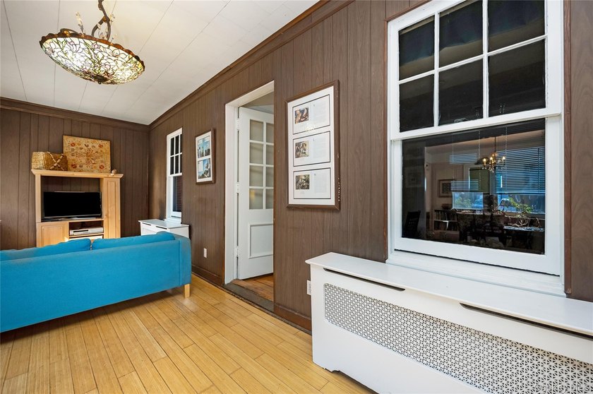 Welcome home to this charming 4 bedroom cape in the heart of - photo 6