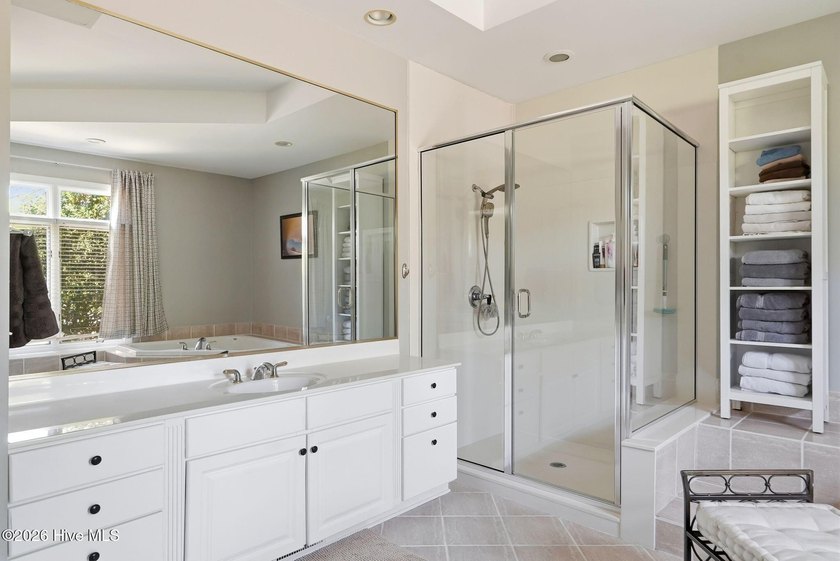 Welcome Home! This beautiful solid brick custom home in - photo 22